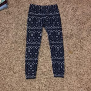 Beautifully patterned winter leggings
